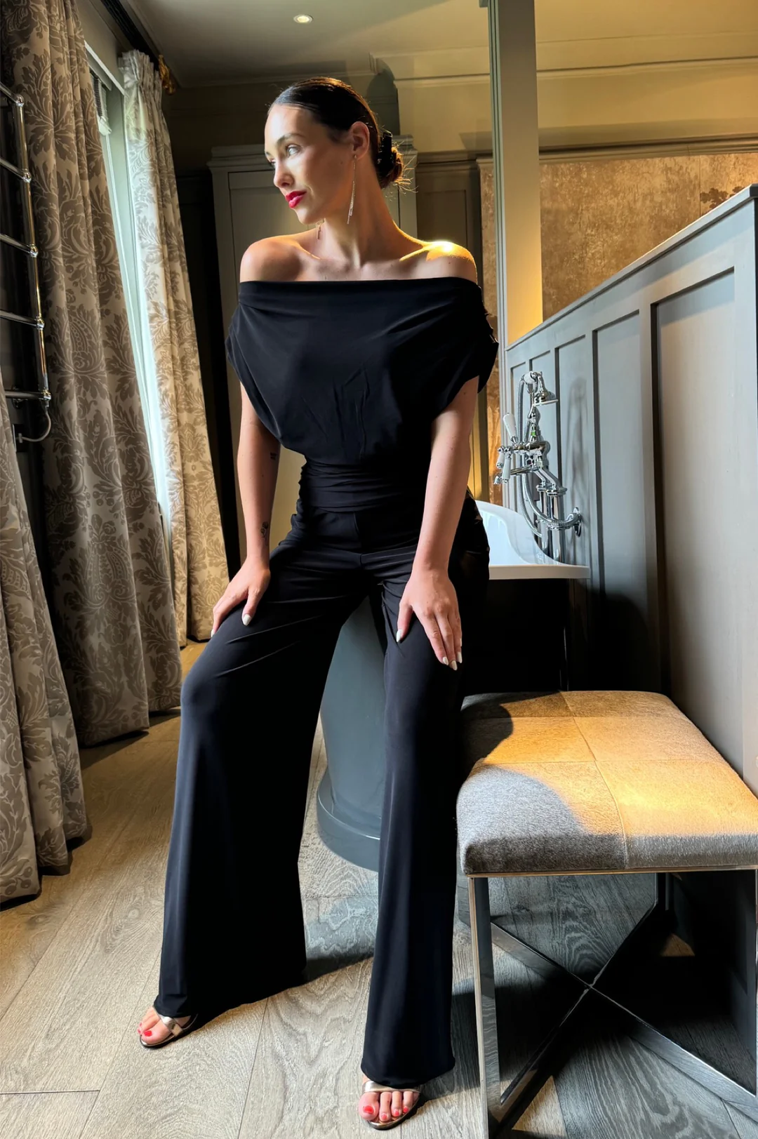 Carbon jumpsuit in black T1